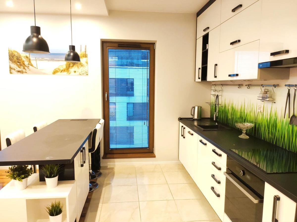 Apartment Szafrana 5b By Homeprime